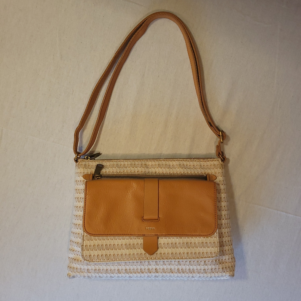 Fossil Tan and Cream Woven Crossbody Shoulder Bag